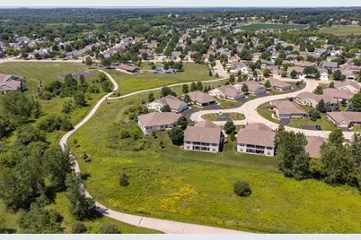 3605  Sandpiper Cir, Waukesha, WI 53189 - Photo 48