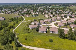3605 Sandpiper Cir, Waukesha, WI 53189 - Photo 48