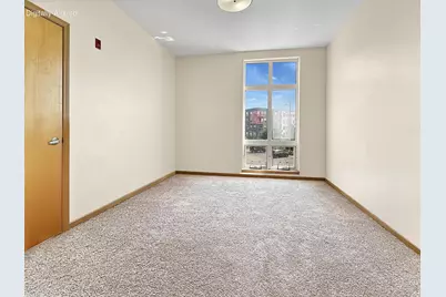 2121 S Kinnickinnic Ave #112, Milwaukee, WI 53207 - Photo 10