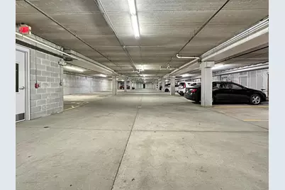 2121 S Kinnickinnic Ave #112, Milwaukee, WI 53207 - Photo 20