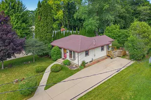 W169N8570 Sheridan Dr, Menomonee Falls, WI 53051 - Photo 22