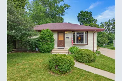 W169N8570  Sheridan Dr, Menomonee Falls, WI 53051 - Photo 1