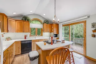 W169N8570 Sheridan Dr, Menomonee Falls, WI 53051 - Photo 8