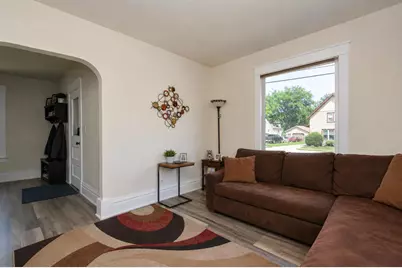 410 S Montgomery St, Watertown, WI 53094 - Photo 6