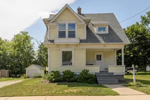 410 S Montgomery St, Watertown, WI 53094 - Photo 1