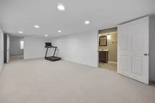 W156N5709 Cheryln Dr, Menomonee Falls, WI 53051 - Photo 34