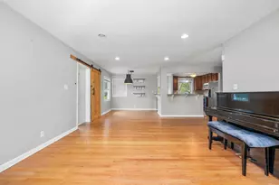 W156N5709 Cheryln Dr, Menomonee Falls, WI 53051 - Photo 20