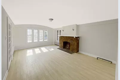 1501 W Capitol Dr, Milwaukee, WI 53206 - Photo 2