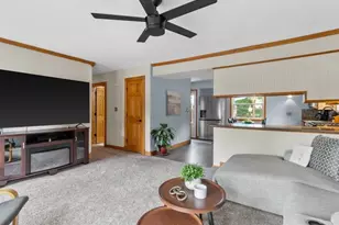 3250 S 105th St, West Allis, WI 53227 - Photo 8