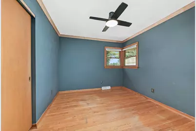 1110 S 118th St, West Allis, WI 53214 - Photo 18