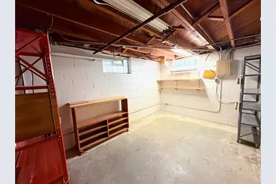 6727 W Lincoln Ave, West Allis, WI 53219 - Photo 12