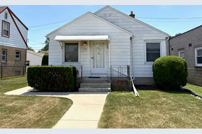 6727 W Lincoln Ave, West Allis, WI 53219 - Photo 1