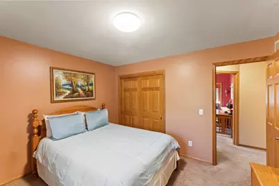 255  Willow Dr, Hartland, WI 53029 - Photo 16
