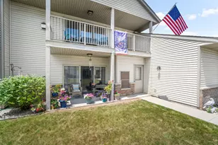 951 Spring Ct, Newburg, WI 53095 - Photo 18