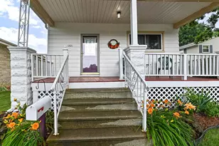1521 Marquette Ave, South Milwaukee, WI 53172 - Photo 4