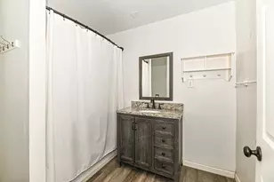 1521 Marquette Ave, South Milwaukee, WI 53172 - Photo 22