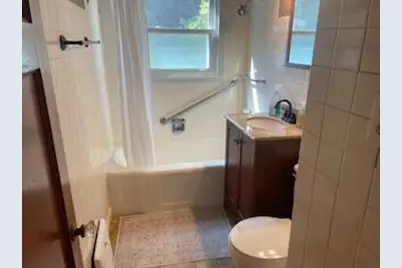 5315 W Arizona St, Milwaukee, WI 53219 - Photo 6