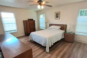 1027 W Shaker Cir, Mequon, WI 53092 - Photo 10