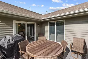1323 Stonewood Cir, West Bend, WI 53095 - Photo 36