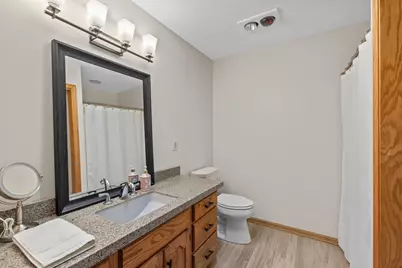 1323  Stonewood Cir, West Bend, WI 53095 - Photo 18