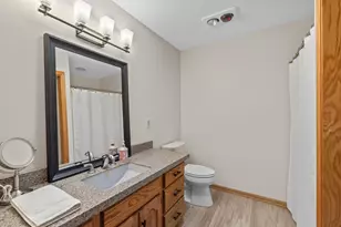 1323 Stonewood Cir, West Bend, WI 53095 - Photo 18
