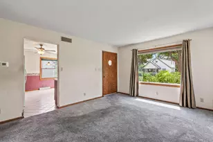 4520 W Fillmore Dr, Milwaukee, WI 53219 - Photo 4