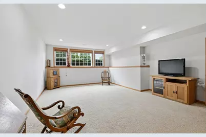 635  Darcy Ln #24, Whitewater, WI 53190 - Photo 22