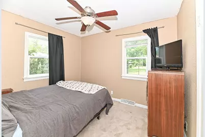 S64W18606  Topaz Dr, Muskego, WI 53150 - Photo 16