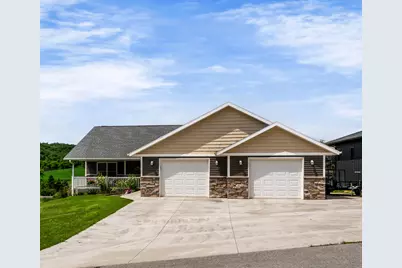 N8121  Badger Ln, Farmington, WI 54644 - Photo 2