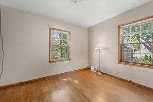 N84W16278 Donald Ave, Menomonee Falls, WI 53051 - Photo 10