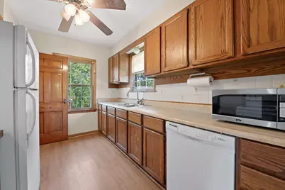 N84W16278  Donald Ave, Menomonee Falls, WI 53051 - Photo 12