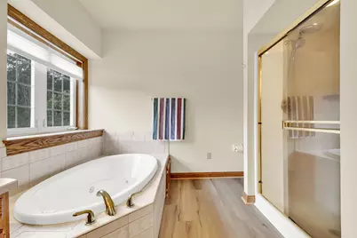 615  Kettle Rdg, Richfield, WI 53017 - Photo 10