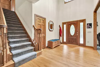 615  Kettle Rdg, Richfield, WI 53017 - Photo 2