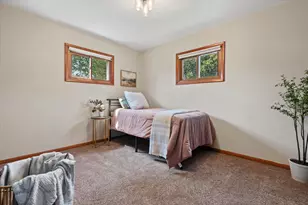 W166N8425 Dardis Ave, Menomonee Falls, WI 53051 - Photo 10