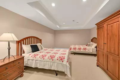 11602 N Shorecliff Ln, Mequon, WI 53092 - Photo 42