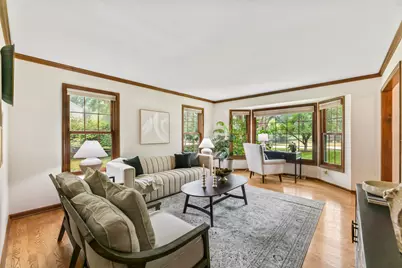 290  Fieldstone Rd, Delafield, WI 53018 - Photo 8