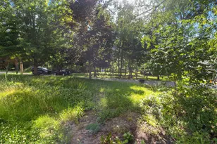 N3297 Iris Rd, Geneva, WI 53147 - Photo 4