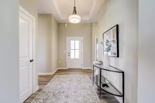 1356 Prairie Creek Cir, Oconomowoc, WI 53066 - Photo 2