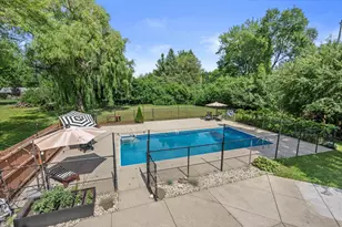 2870 Santa Barbara Dr, Brookfield, WI 53005 - Photo 20