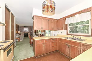 146 Perry Ave, Racine, WI 53406 - Photo 24