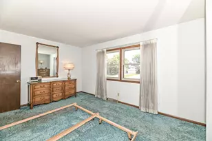 146 Perry Ave, Racine, WI 53406 - Photo 28