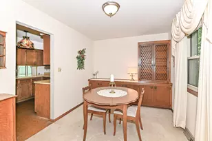 146 Perry Ave, Racine, WI 53406 - Photo 12