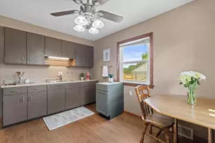 3770 S 5th St, Milwaukee, WI 53207 - Photo 8