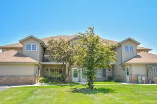 3620 E Barbara Ct, Oak Creek, WI 53154 - Photo 1