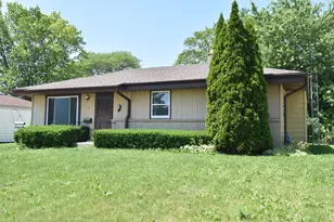 5720 49th Ave, Kenosha, WI 53144 - Photo 2