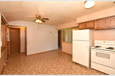 5720  49th Ave, Kenosha, WI 53144 - Photo 10