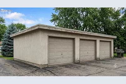 410  Cheviot Chase - #4, Waukesha, WI 53186 - Photo 20
