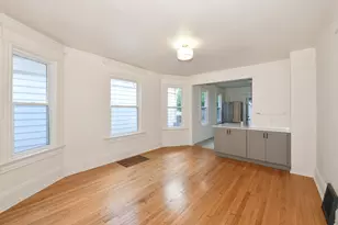 2321 S 26th St, Milwaukee, WI 53215 - Photo 10