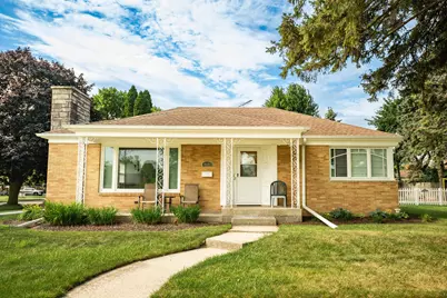 4501  Graceland Blvd, Racine, WI 53405 - Photo 2