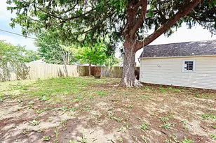 2116 30th St, Kenosha, WI 53140 - Photo 26